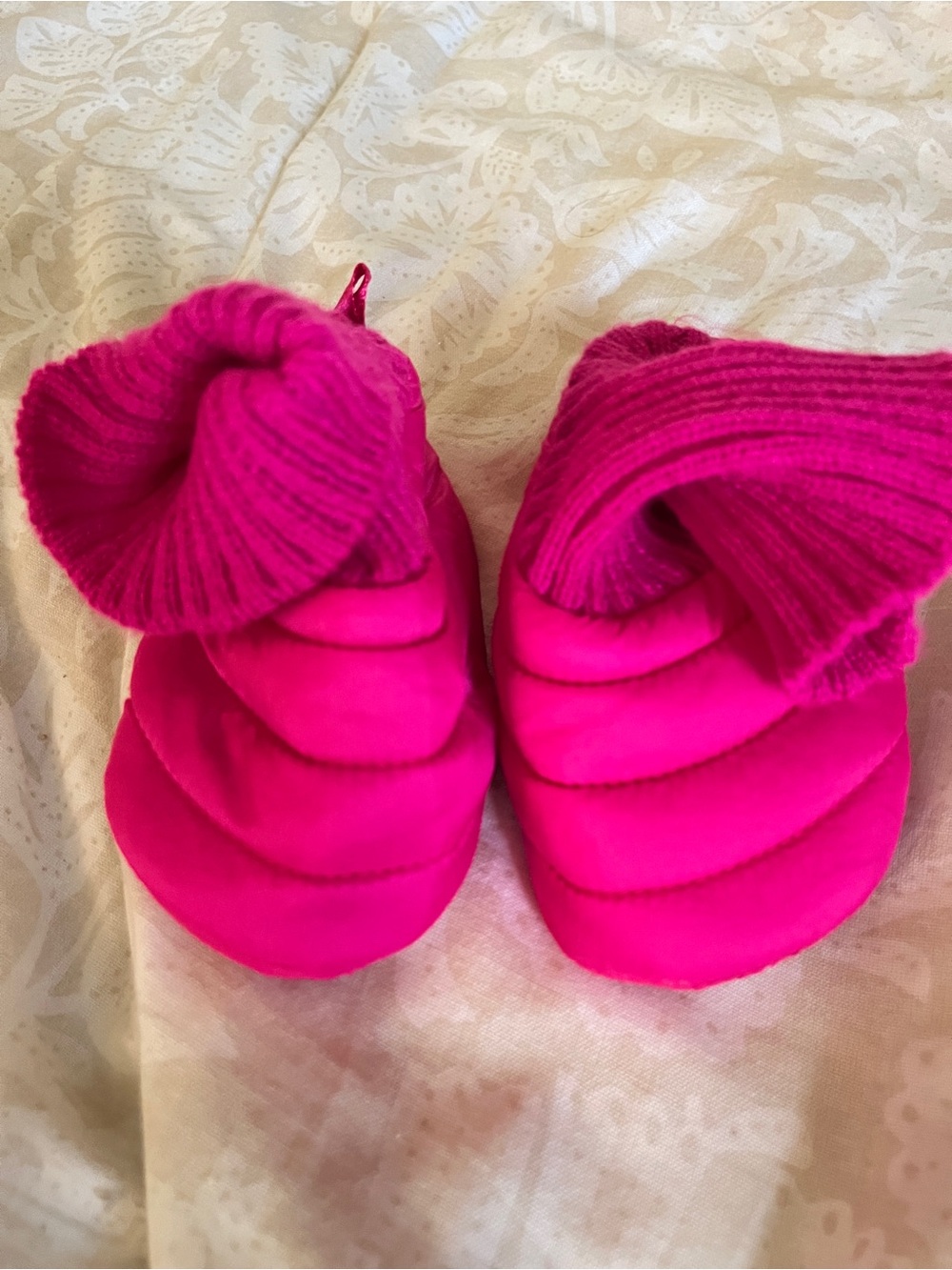 BabyGap Bright Pink Quilted Booties with Rib Knit Cuff